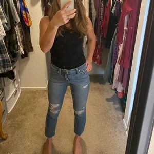 Universal Thread Distressed Jeans